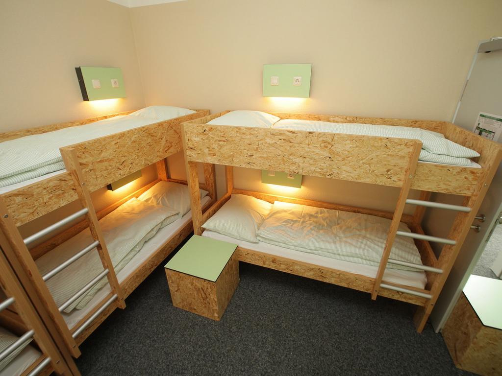 Pathpoint Cologne - Backpacker Hostel Экстерьер фото