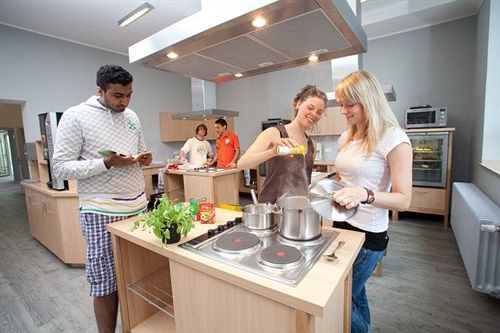 Pathpoint Cologne - Backpacker Hostel Экстерьер фото